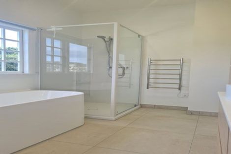 Photo of property in 66 Simla Crescent, Khandallah, Wellington, 6035