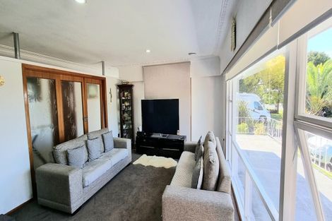 Photo of property in 502 Don Buck Road, Massey, Auckland, 0614