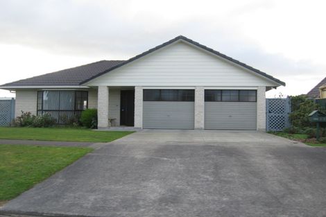 Photo of property in 24 Tudor Grove, Feilding, 4702