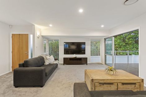 Photo of property in 13 Lanigan Street, Birkdale, Auckland, 0626