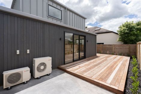 Photo of property in 23u2 Strowan Avenue, Fairfield, Hamilton, 3214