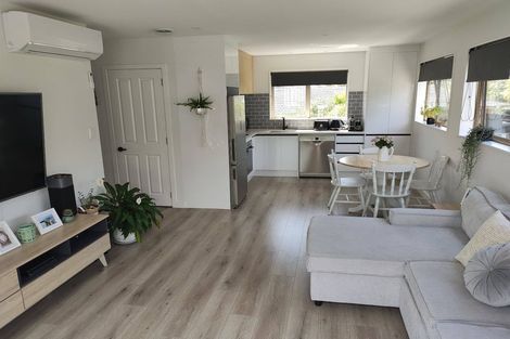 Photo of property in 2 Fitzwilliam Drive, Torbay, Auckland, 0630