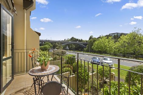 Photo of property in 118 Grantham Street, Hamilton Central, Hamilton, 3204