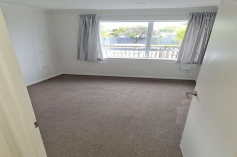 Photo of property in 33a Springs Road, Parakai, 0830