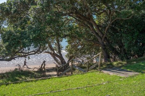 Photo of property in 38 Bayside Drive, Coopers Beach, 0420