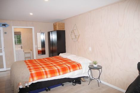 Photo of property in 179 Raumati Road, Raumati Beach, Paraparaumu, 5032
