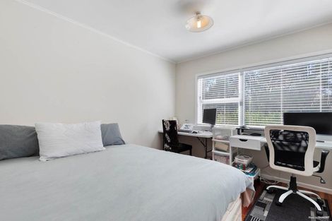 Photo of property in 18 Madison Place, Forrest Hill, Auckland, 0620