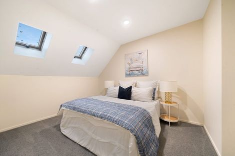 Photo of property in 76n Edmonton Road, Henderson, Auckland, 0612