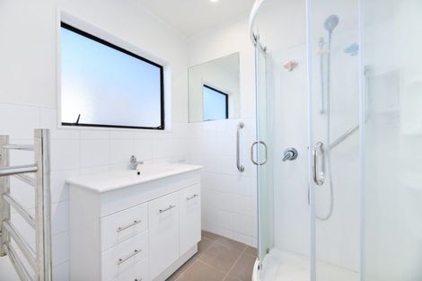 Photo of property in 31 Pomaria Road, Henderson, Auckland, 0610