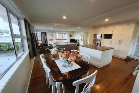 Photo of property in 108 Frankley Road, Frankleigh Park, New Plymouth, 4310