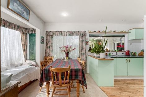 Photo of property in 43 Neal Avenue, Glenfield, Auckland, 0629