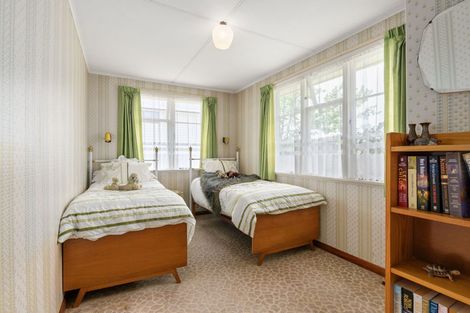 Photo of property in 51 Kenney Crescent, Fairfield, Hamilton, 3214
