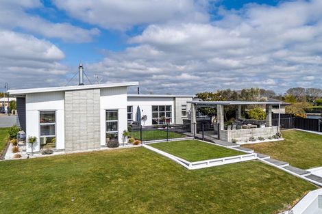 Photo of property in 21 Torbay Avenue, Huntingdon, Ashburton, 7774