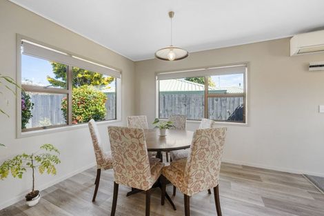 Photo of property in 7 Kathleen Place, Rainbow Point, Taupo, 3330