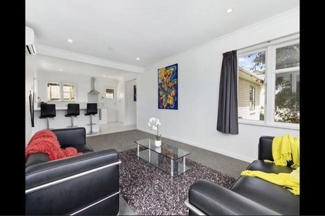 Photo of property in 11 Derby Place, Cannons Creek, Porirua, 5024