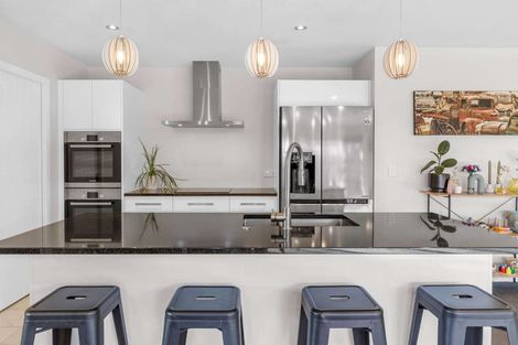 Photo of property in 17 Story Street, Foxton Beach, Foxton, 4815