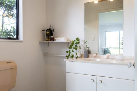 Photo of property in 1/55 Nigel Road, Browns Bay, Auckland, 0630
