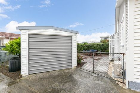 Photo of property in 36 Stone Street, Miramar, Wellington, 6022