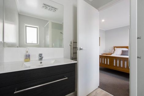 Photo of property in 36 Park Road, Katikati, 3129