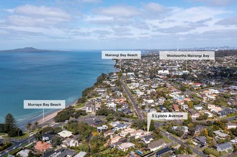 Photo of property in 5 Lyons Avenue, Murrays Bay, Auckland, 0630