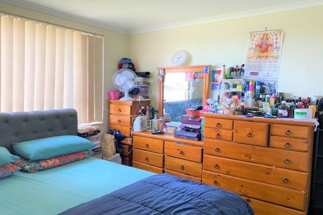 Photo of property in 5 Shah Lane, Mangere, Auckland, 2022