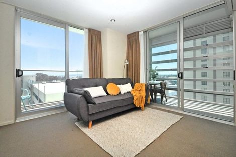 Photo of property in 602/17 Osterley Way, Manukau, Auckland, 2104