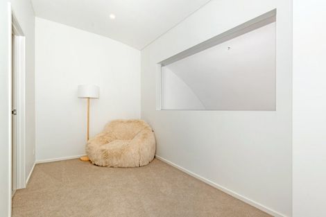 Photo of property in 2/4 Reads Quay, Gisborne, 4010