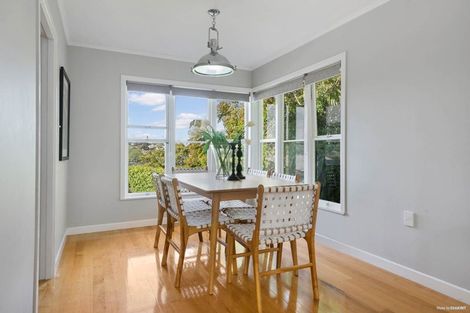 Photo of property in 20a Corunna Road, Milford, Auckland, 0620