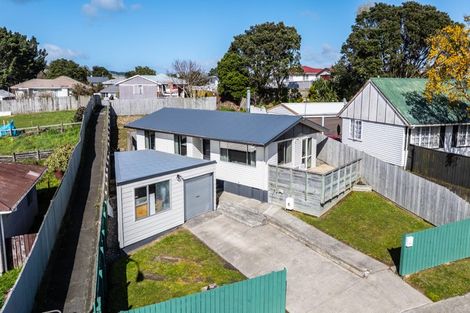 Photo of property in 407 Warspite Avenue, Ascot Park, Porirua, 5024