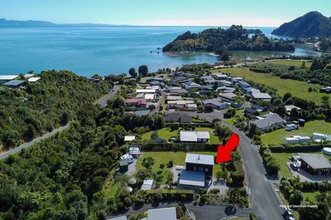 Photo of property in 36 Nyhane Drive, Ligar Bay, Takaka, 7183