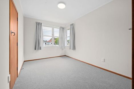 Photo of property in 36 Pollen Crescent, Melville, Hamilton, 3206