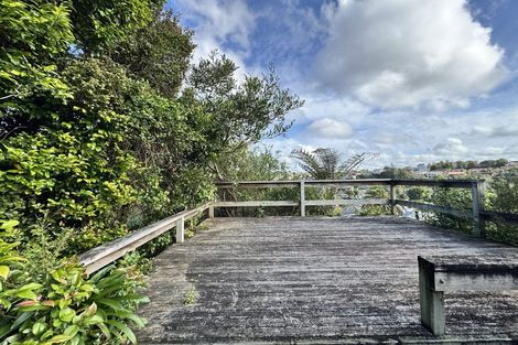 Photo of property in 118 Stapleford Crescent, Browns Bay, Auckland, 0630