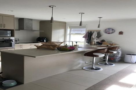 Photo of property in 12 Matawai Puna Drive, Pukekohe, 2120