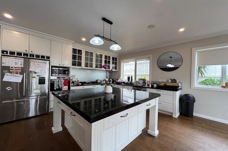 Photo of property in 16 Evelina Lane, Flat Bush, Auckland, 2019