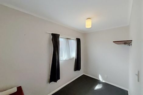 Photo of property in 22 Laurie Avenue, Papakura, 2110