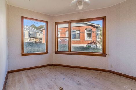 Photo of property in 17a Shandon Street, Roseneath, Port Chalmers, 9023