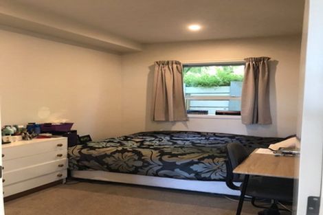 Photo of property in 35b Herald Street, Berhampore, Wellington, 6023