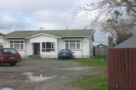 Photo of property in 90 Chelwood Street, Takaro, Palmerston North, 4412