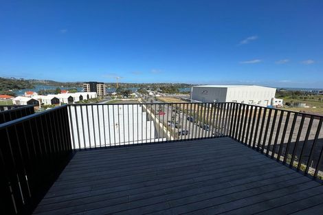 Photo of property in 604/2 Launch Road, Hobsonville, Auckland, 0616