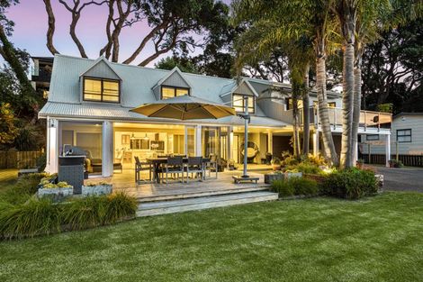 Photo of property in 143 Torkar Road, Clarks Beach, 2122