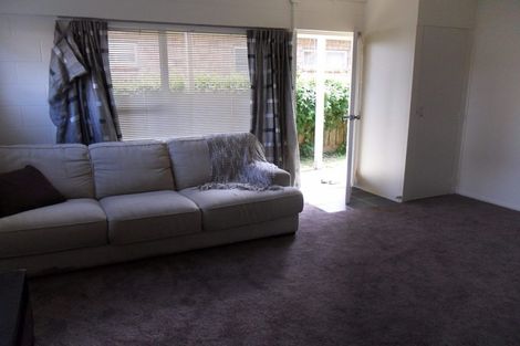Photo of property in 280 Great South Road, Papakura, 2110