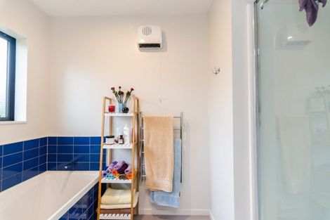 Photo of property in 63a Park Road, Carterton, 5713