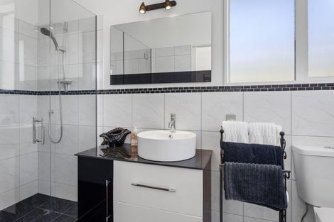 Photo of property in 11 Oakwood Drive, Rangiora, 7400