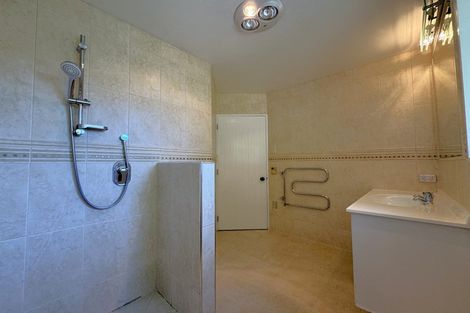 Photo of property in 9 Becmead Drive, Harewood, Christchurch, 8051