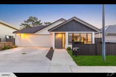 Photo of property in 27 Kotuku Crescent, Takanini, 2112