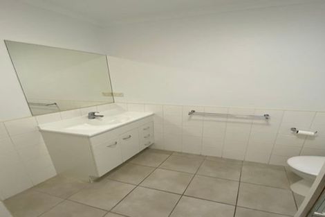 Photo of property in St Claire Village, 121/172 Mcleod Road, Te Atatu South, Auckland, 0610