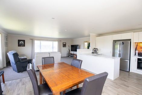 Photo of property in 55 Darlington Street, Ngatea, 3503