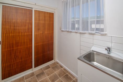 Photo of property in 19 Sturrocks Road, Redwood, Christchurch, 8051