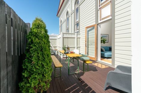 Photo of property in 235u3 Adelaide Road, Newtown, Wellington, 6021