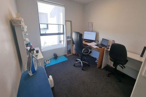 Photo of property in 14/3234 Great North Road, New Lynn, Auckland, 0600